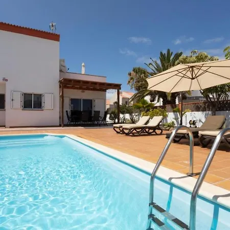 Estupenda Con Piscina Privada,vista A Oceano *
