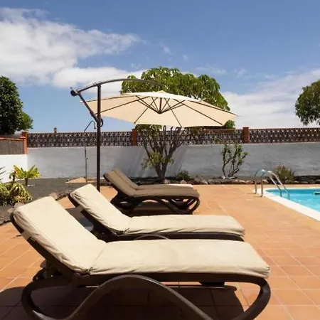 Villa Estupenda Con Piscina Privada,vista A Oceano