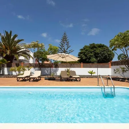Estupenda Con Piscina Privada,vista A Oceano Vila *