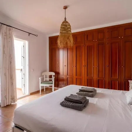 Estupenda Con Piscina Privada,vista A Oceano Corralejo
