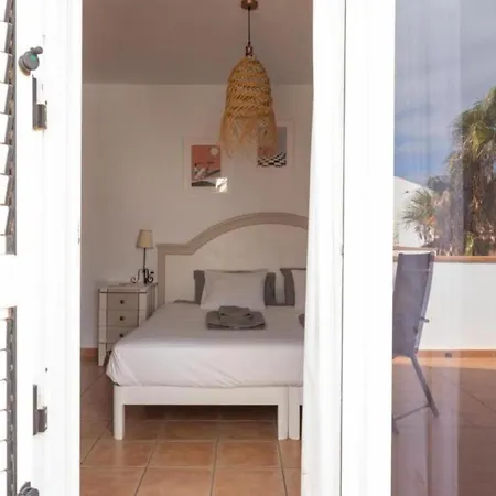 Estupenda Con Piscina Privada,vista A Oceano *
